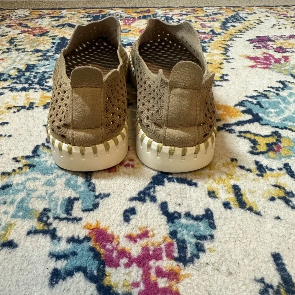 Ilse Jacobsen Tulip Slip On Shoes Latte Womens Size 39 Cushioned Comfort Neutral